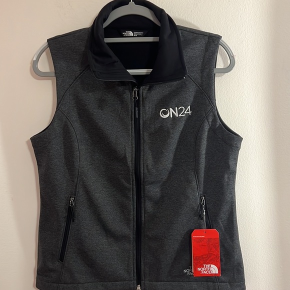 The North Face ON24 ridgeline ss vest NWT - Picture 4 of 8